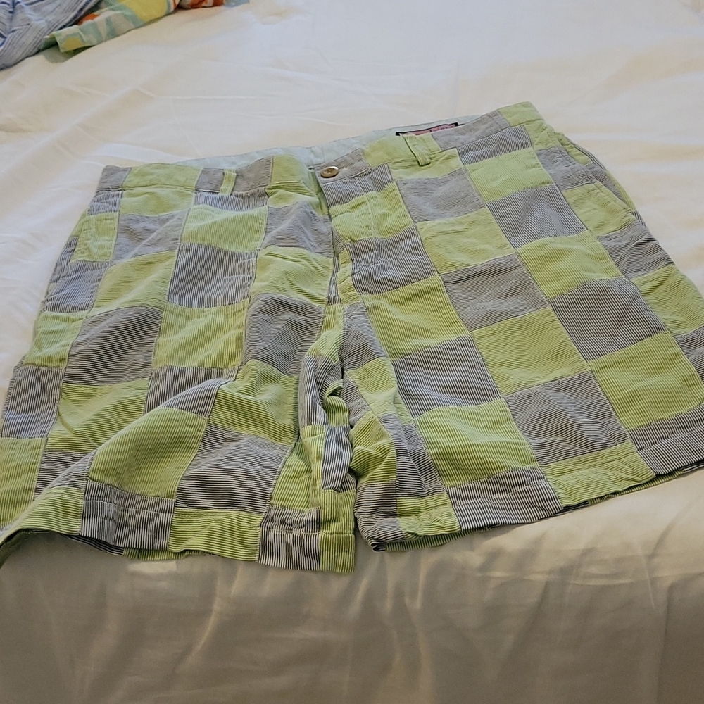 Vineyard Vines checkered ahorts